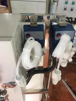 單桶兩泵加藥設備