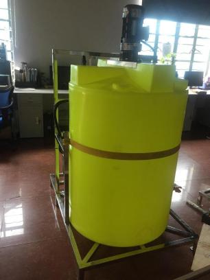 單桶單泵加藥設備