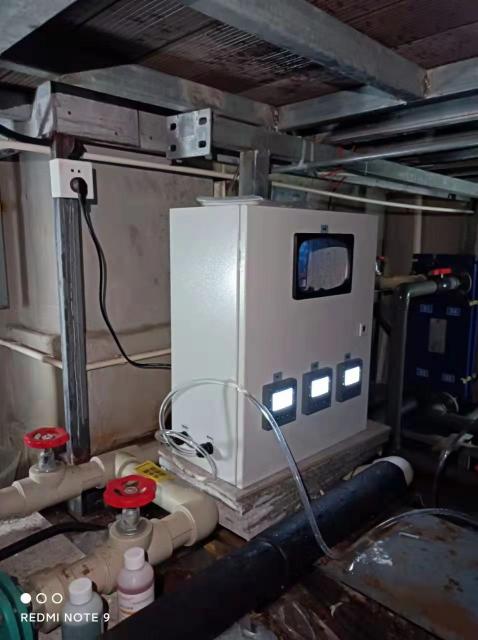 泳池五參數(shù)在線檢測儀 檢測參數(shù)： pH, ORP 余氯,濁度， 溫度 KS-600